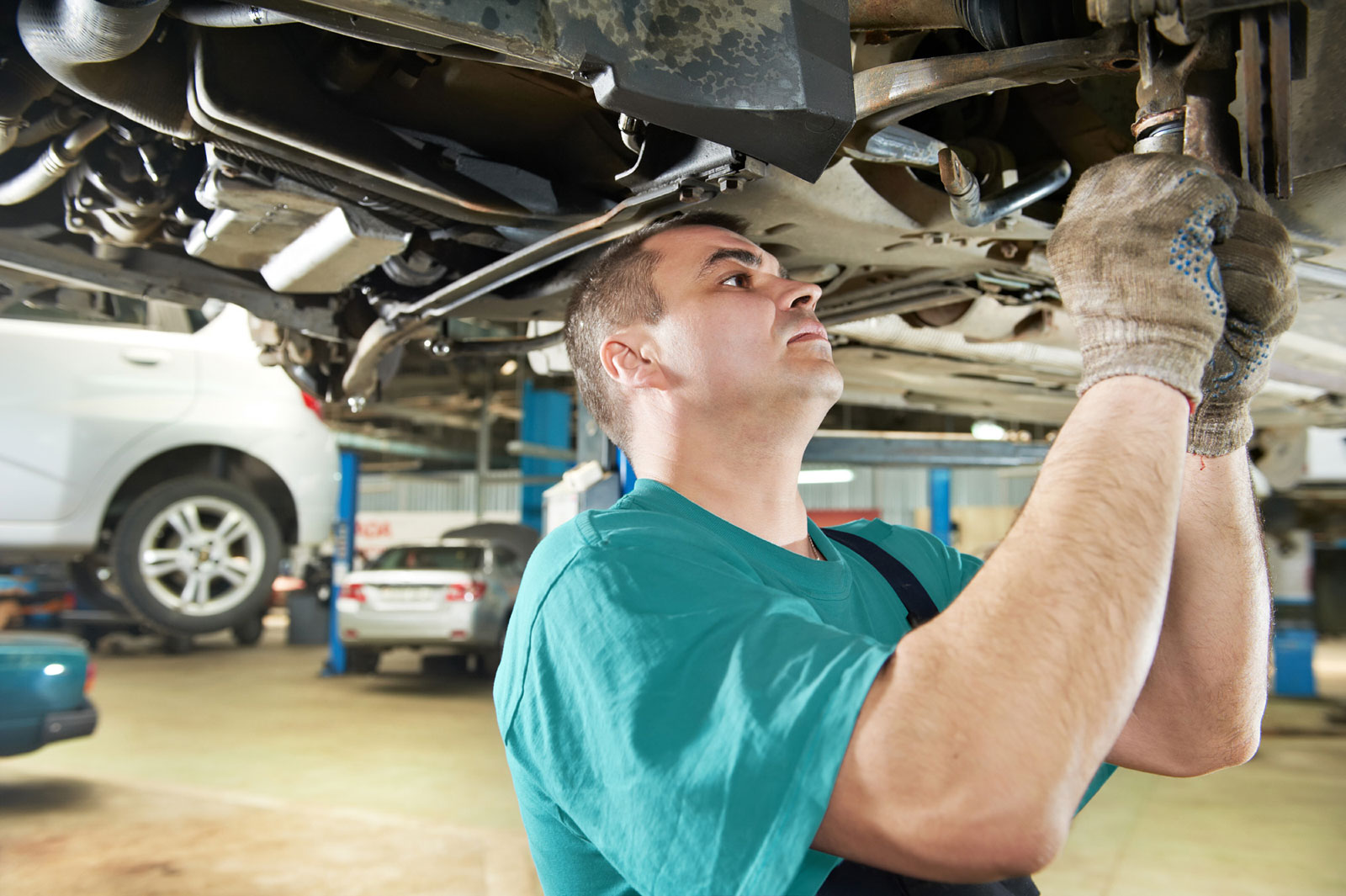 Kilpailuta Autohuolto 